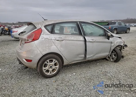 2016 Ford Fiesta Se z USA, uszkodzony, nr VIN 3FADP4EJ6GM144087